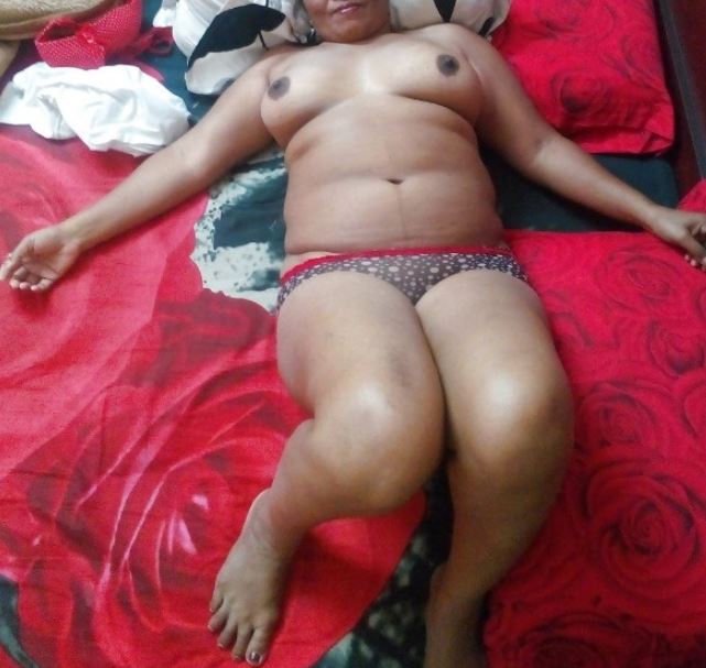 indian nude aunty images